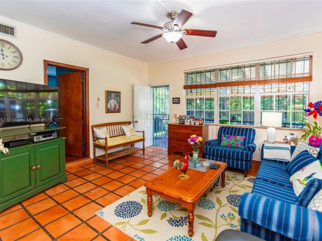 Home for sale at 7110 SW 13th Ter - photo 6154103