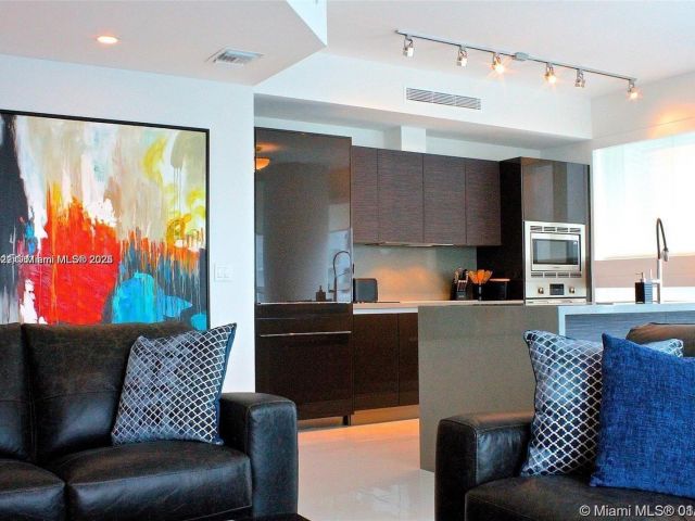 Apartment for rent  Unit #2208 - photo 6157229