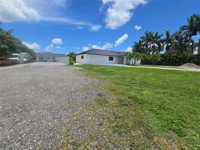 Home for sale at 23421 SW 217th Ave - photo 6154593