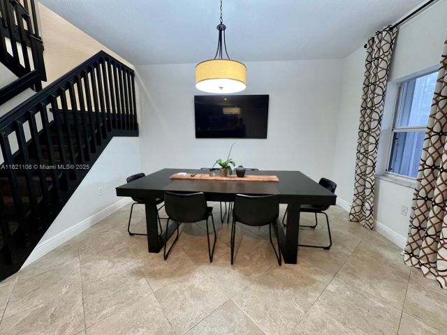 Home for rent at 2214 SE 23rd Ave 2214 - photo 6167428