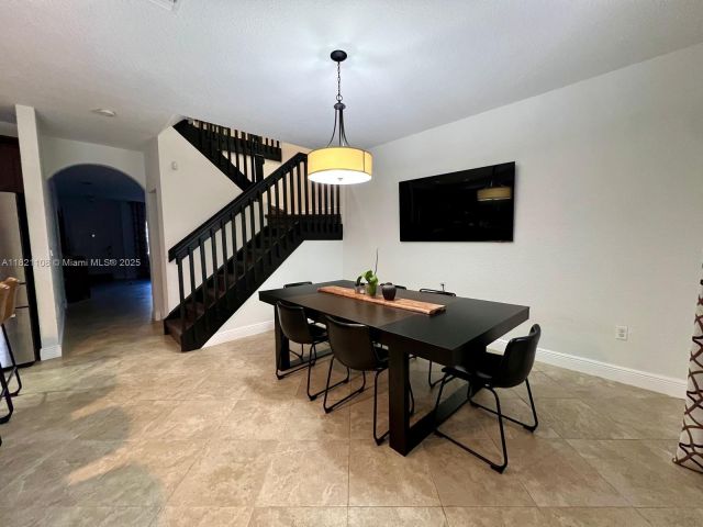 Home for rent at 2214 SE 23rd Ave 2214 - photo 6167429