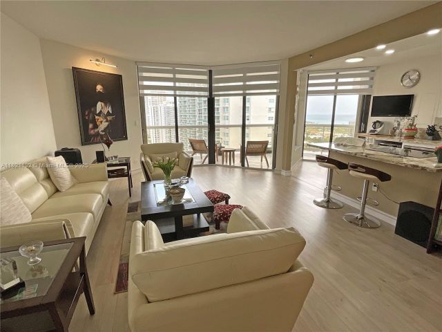 Apartment for sale  Unit #1903 - photo 6159647