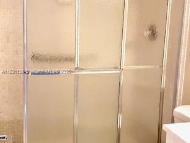 Apartment for sale  Unit #425 - photo 6161167