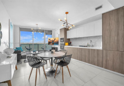 Apartment #1806 at Biscayne Beach