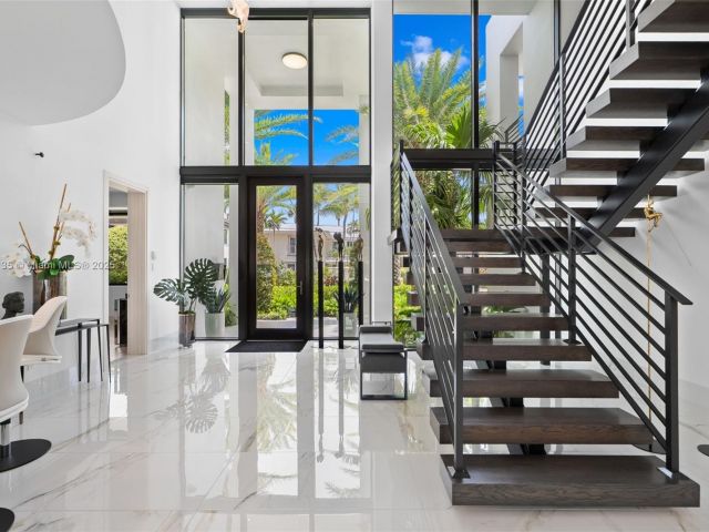 Home for sale at 2519 Lucille Dr - photo 6155476