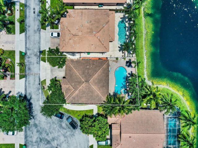 Home for sale at 5343 NW 111th Ct - photo 6155558