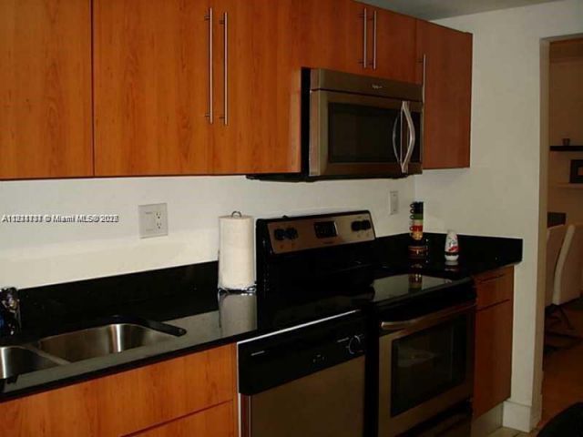 Apartment for sale  Unit #101 - photo 6180093