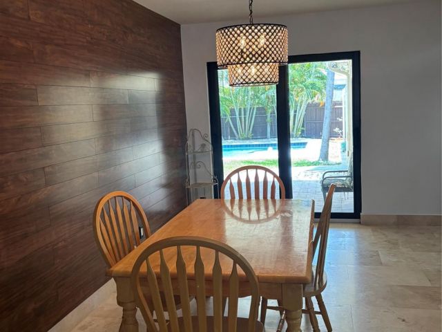 Home for sale at 1126 Lincoln St - photo 6165065