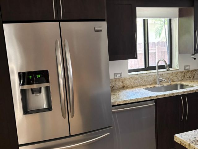 Home for sale at 1126 Lincoln St - photo 6165069