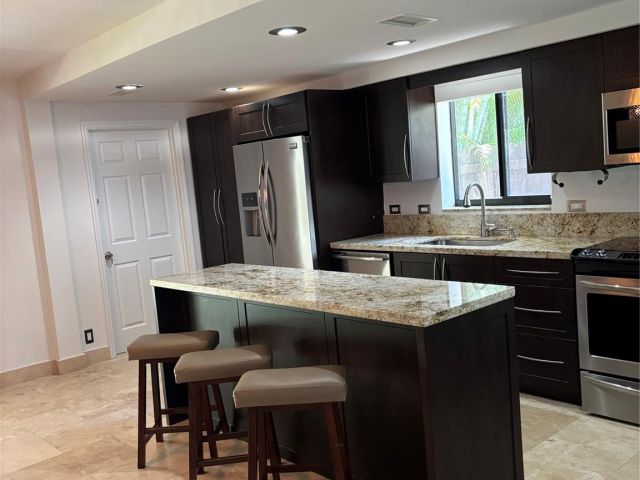 Home for sale at 1126 Lincoln St - photo 6165072