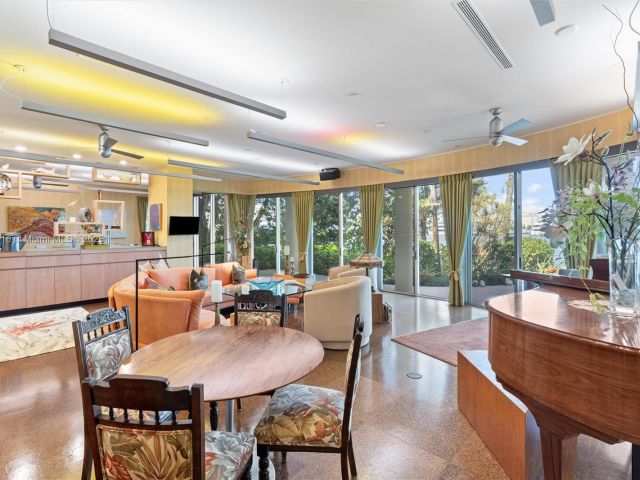 Home for sale at 2500 Mercedes Dr - photo 6159697