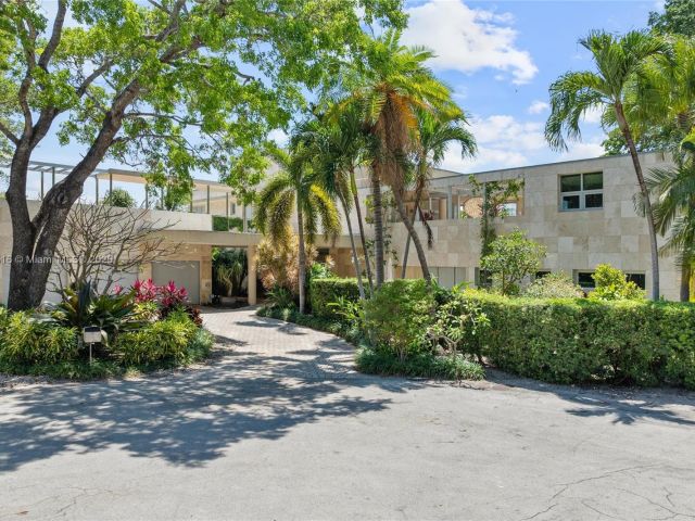 Home for sale at 2500 Mercedes Dr - photo 6159700