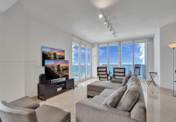 Apartment #N8-H at SoliMar