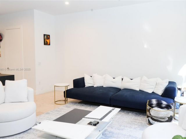 Home for sale at 2836 W Trade Ave 2836 - photo 6155335