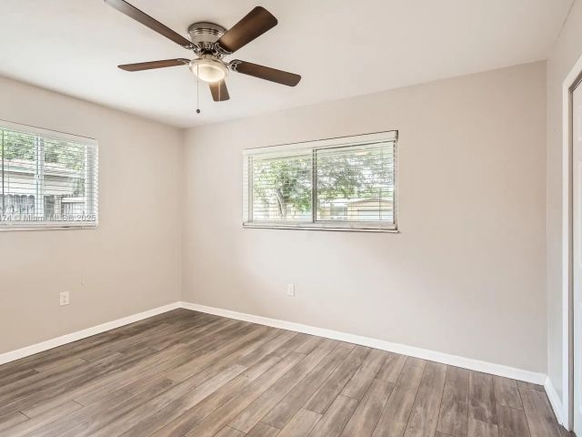 Home for sale at 5208 SW 91st Ter - photo 6170459