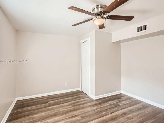 Home for sale at 5208 SW 91st Ter - photo 6170460