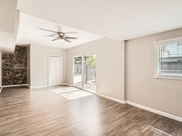 Home for sale at 5208 SW 91st Ter - photo 6170465