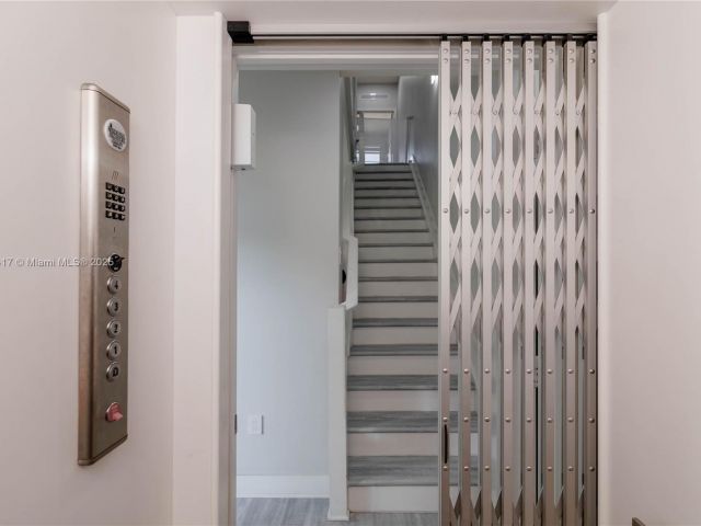 Home for rent at 4714 NW 84th Ct 4714 - photo 6155905