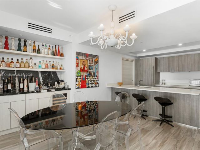 Apartment for rent  Unit #3310 - photo 6157213