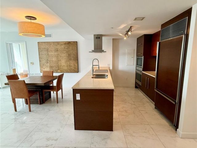 Apartment for sale  Unit #BAY806 - photo 6160633