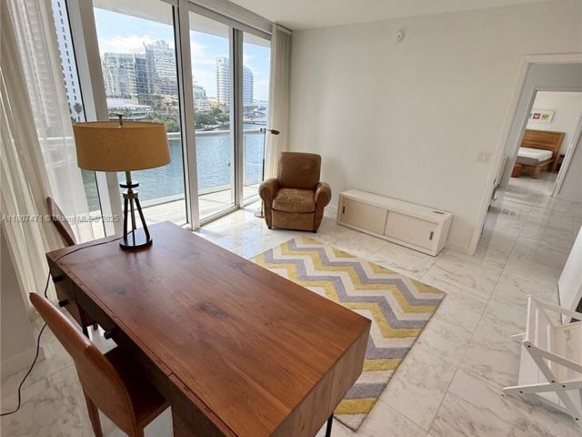 Apartment for sale  Unit #BAY806 - photo 6160637