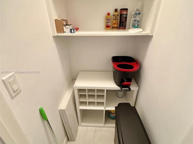 Apartment for sale  Unit #BAY806 - photo 6160641