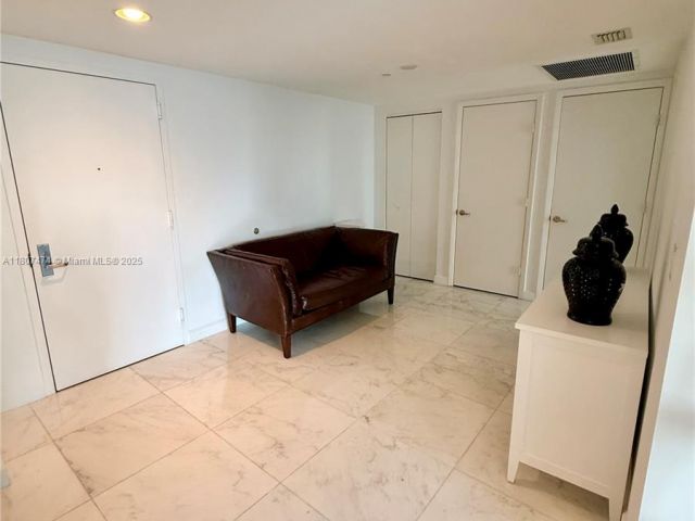 Apartment for sale  Unit #BAY806 - photo 6160643