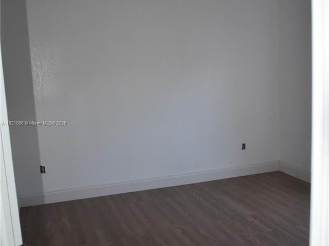 Home for sale at 363 SW 1st Ter - photo 6156316