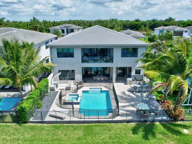 Home for sale at 8858 Skyward Street - photo 6158846