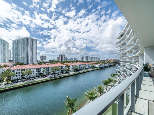 Apartment for rent  Unit #606 - photo 6173347