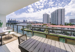 Apartment #606 at Echo Aventura