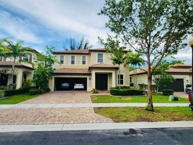 Home for sale at 2190 SE 2nd St - photo 6186903