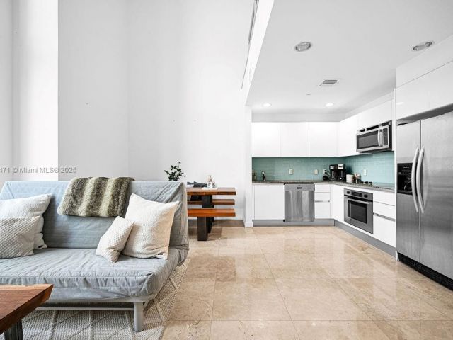 Apartment for sale  Unit #806 - photo 6160259