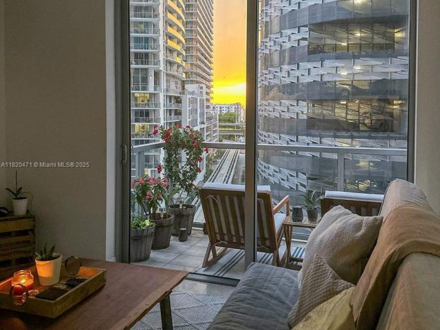 Apartment for sale  Unit #806 - photo 6160265