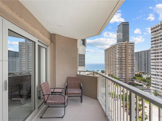 Apartment for sale  Unit #11E - photo 6158503