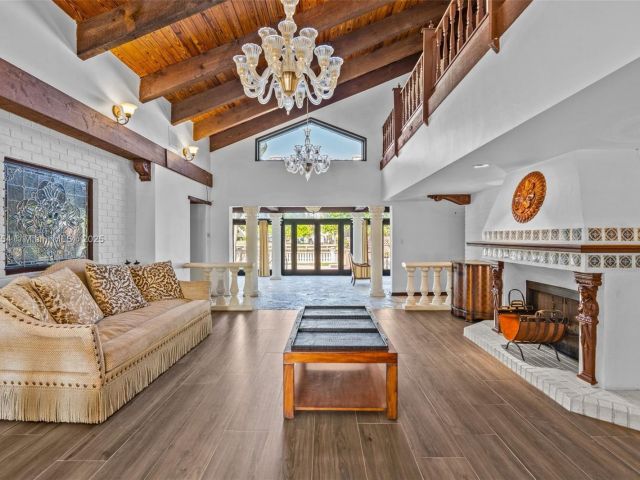 Home for sale at 800 Diplomat Pkwy - photo 6158105