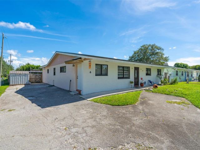 Home for sale at 7100 Mcclellan St - photo 6161063