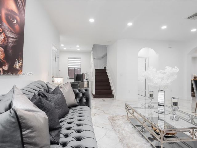 Home for sale at 8885 NW 100th Pl - photo 6159835