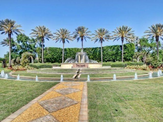 Home for sale at 17657 Middlebrook Way - photo 6160918