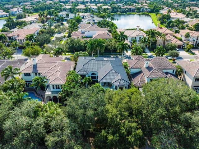 Home for sale at 17657 Middlebrook Way - photo 6160919