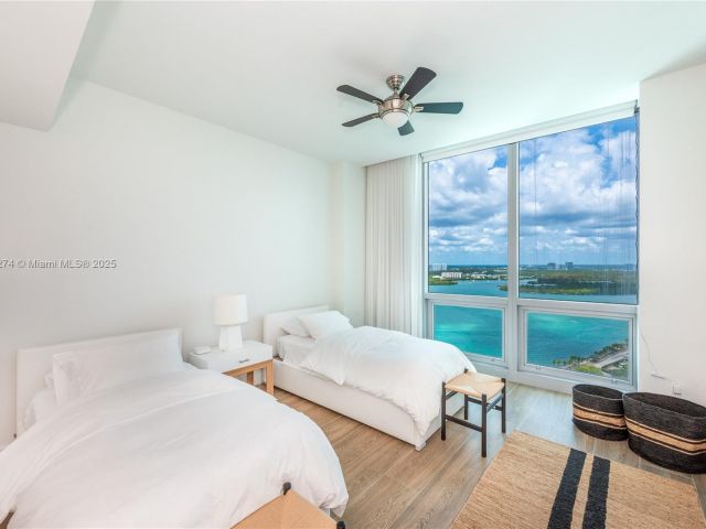 Apartment for rent  Unit #2506 - photo 6168287