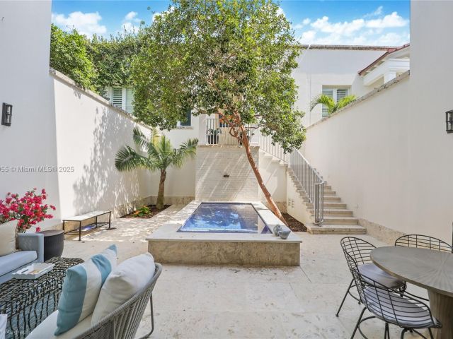 Home for sale at 647 Almeria Ave - photo 6174512