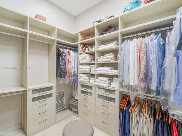 Home for sale at 647 Almeria Ave - photo 6174517