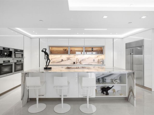 Apartment for sale  Unit #5306 - photo 6164154