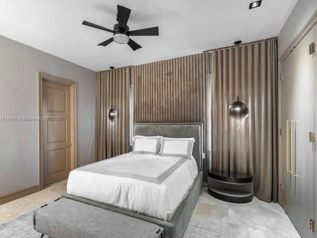 Home for rent at 432 S Hibiscus Dr - photo 6173583