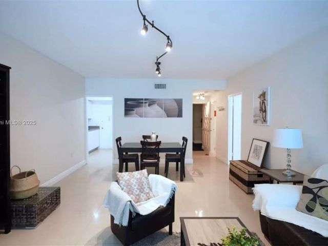 Apartment for sale  Unit #411 - photo 6173267