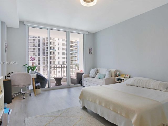 Apartment for sale  Unit #2210 - photo 6160985