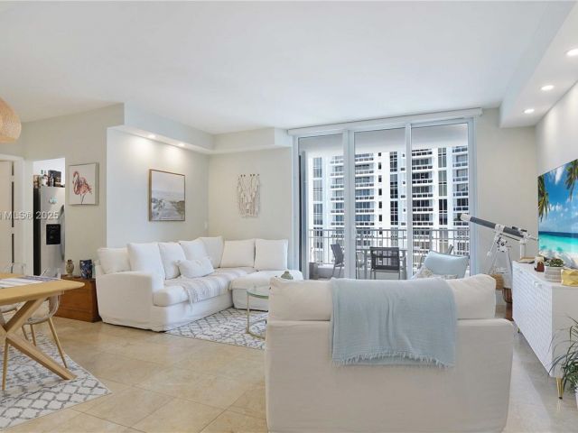 Apartment for sale  Unit #2210 - photo 6160992