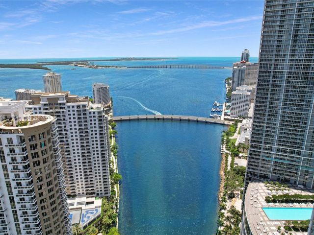 Apartment for sale  Unit #2210 - photo 6160995