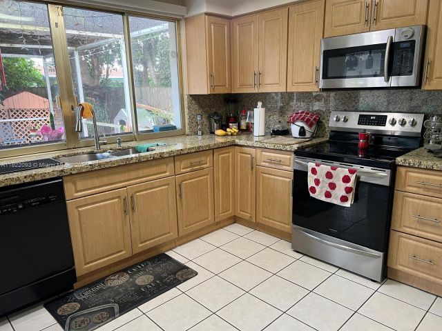 Home for sale at 7110 SW 11th St - photo 6160467